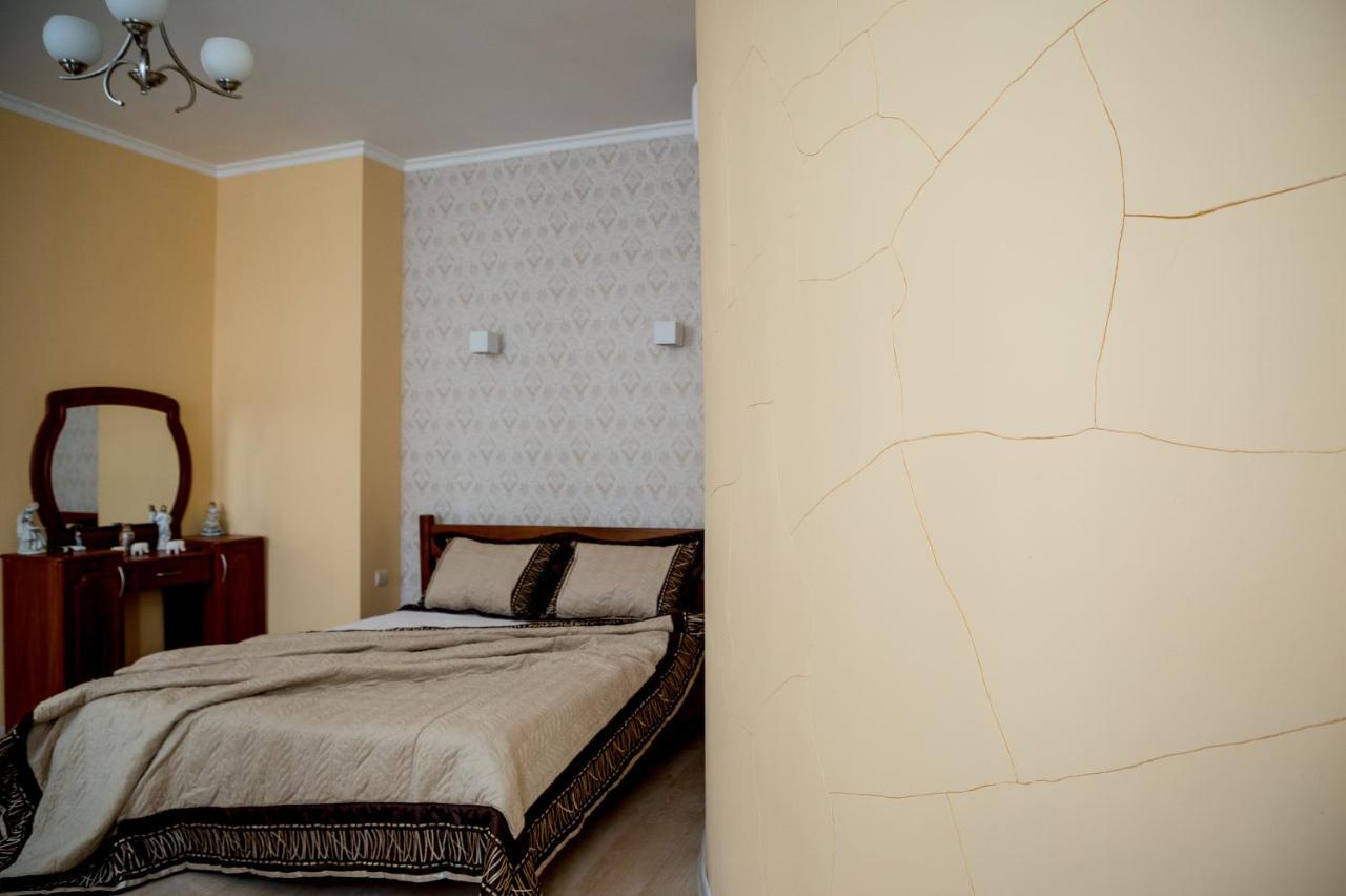 Apartment On Valova Street Lviv Dış mekan fotoğraf